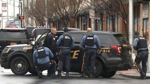 Six, including cop killed in New Jersey gun battle