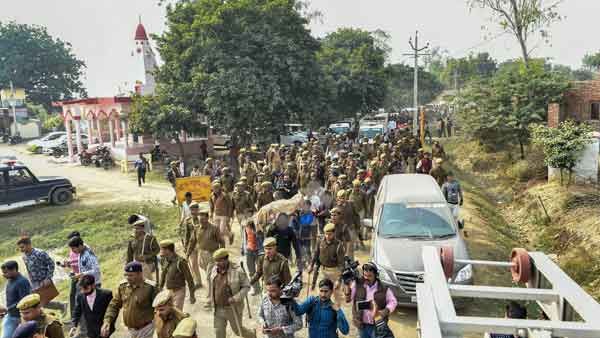 Unnao rape: Victim's family demands justice, objects in cementing her grave