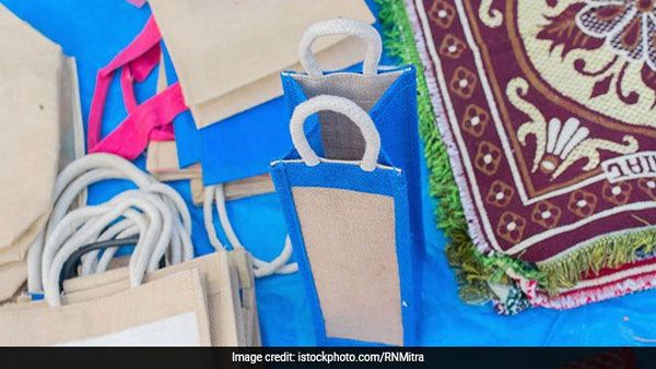 Kolkata jail inmates makes eco-friendly bags for Gangasagar pilgrims