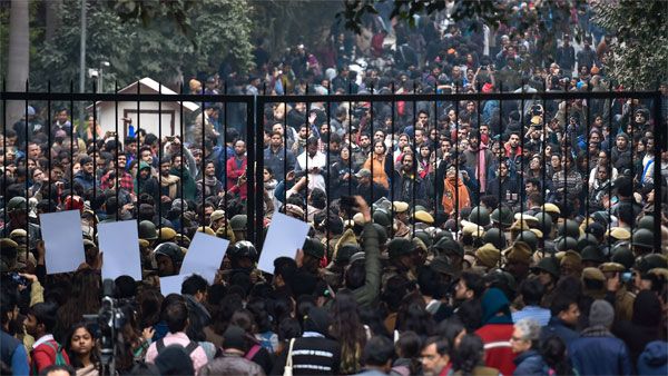 JNU violence: 70 administrators of WhatsApp groups under scanner