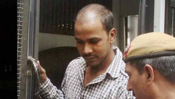 Nirbhaya: Mukesh’s mercy plea sent to President, Asha Devi slams BJP-AAP blame game over delay