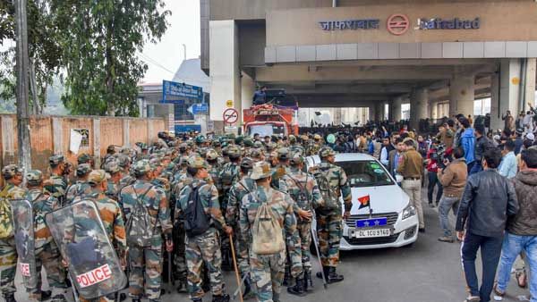 Two Metro stations in Delhi closed after pro, anti CAA protesters pelt stones at each others