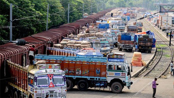 Railways to set up Kisan Rail to transport perishable goods within India