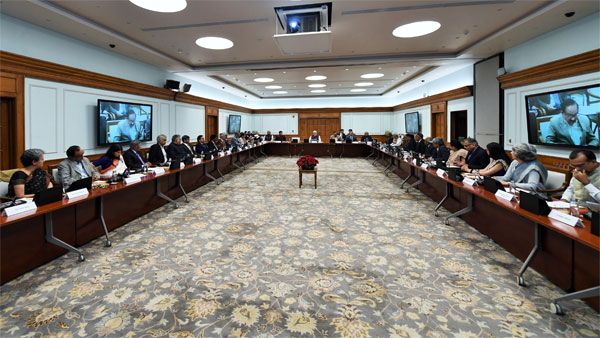 PM Modi chairs scientists' meet, wants focus on real-time social issues