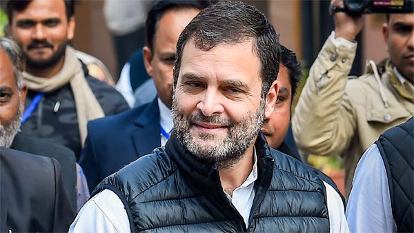 Coronavirus outbreak: As nation hails PM Modi, Rahul Gandhi accuses Centre for failing to prepare