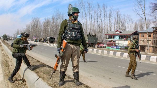 Terrorists killed in Handwara were active in forests for two weeks