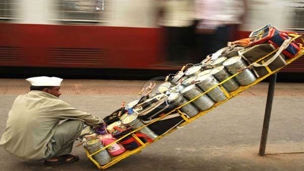 Mumbai ''dabbawalas'' suspend tiffin services till March 31