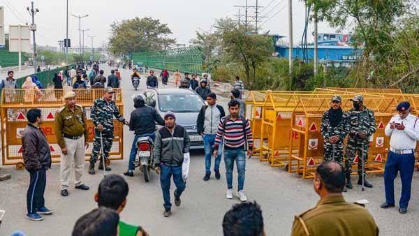 Shaheen Bagh tense: Police deployment enhanced