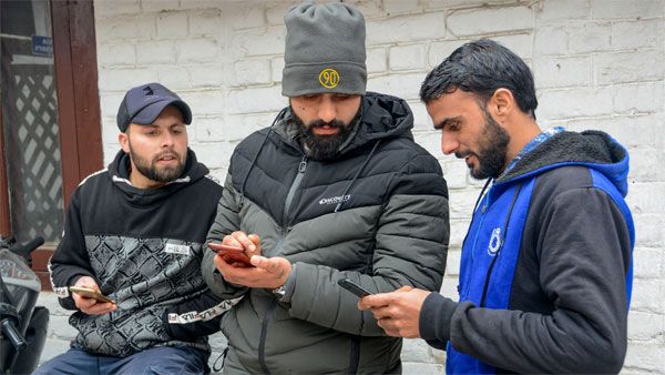 Normalcy returning: Broadband services restored in Valley