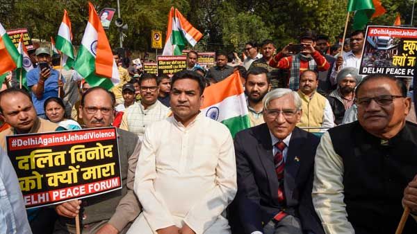 People raise ‘shoot the traitor’ slogans during Kapil Mishra rally