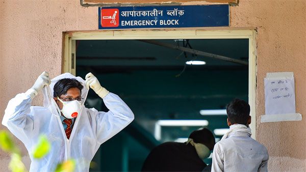 Patient forcibly discharged from Mangaluru hospital, faints near border after walking nearly 50 km