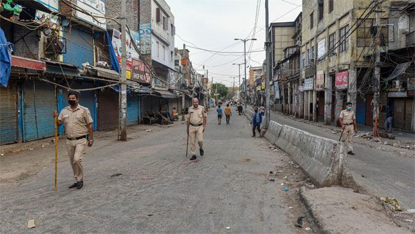 Centre inclined towards prolonging lockdown restrictions