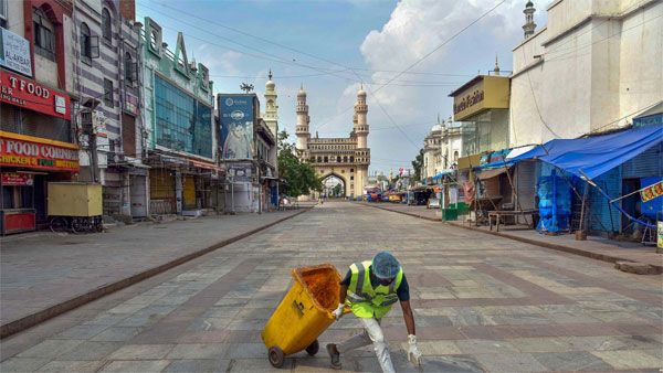 Ministries prep for scenario in case of partial exit from lockdown