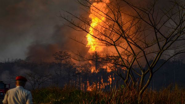 Massive fire rages at Assam oil well, Air Force on standby