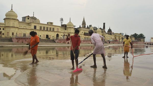 Suspense on invitations to Advani, Joshi for Ram Mandir Bhumi Pujan