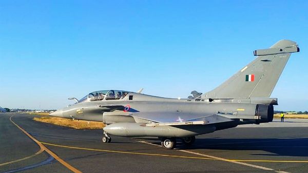 Rahul Gandhi slams PM Modi's govt over Rafale deal