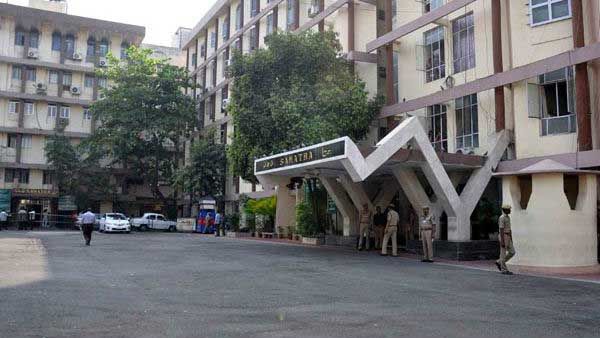 SC refuses to entertain plea to stop Telangana secretariat demolition