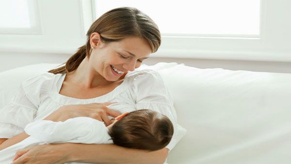WCD says mothers should continue to breastfeed infants even if they are COVID-19 positive