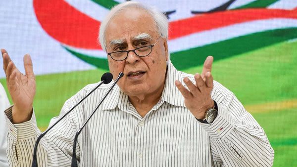'Congress not an effective alternative anymore': Sibal on Bihar poll debacle