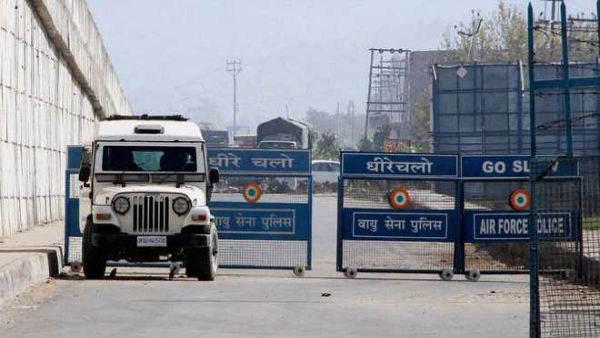 Police checkpoints along Jammu-Pathankot highway alerted after carjacking in Punjab