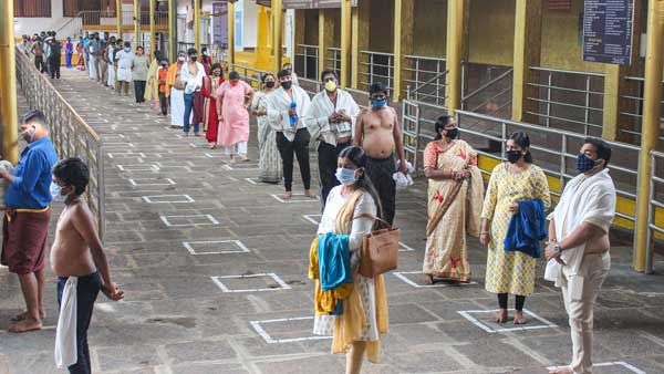Maharashtra: Religious places to re-open for devotees from Monday