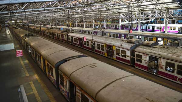 Platform ticket price hiked to Rs 50 at key stations in Mumbai Metropolitan Region
