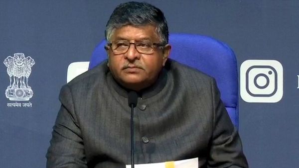 India Trusted Source: Centre likely to blacklist some telecom equipment vendors