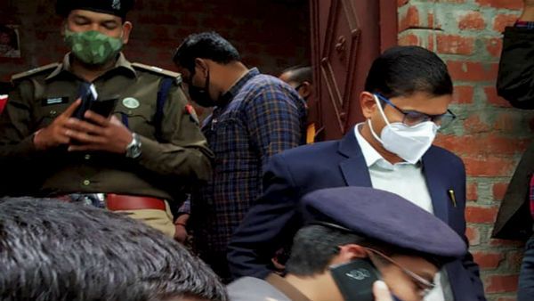 UP gangrape & murder: NCW meets victim's family, says not satisfied with police probe