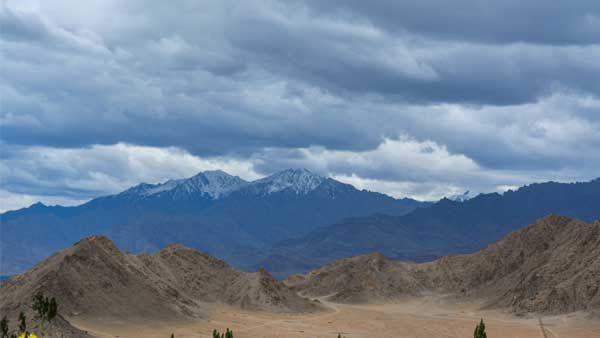 Chinese PLA undertaking fresh deployment with construction of revetments in finger areas
