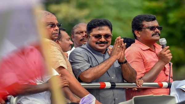 Tamil Nadu Polls: Movable assets of OPS, Dhinakaran go up