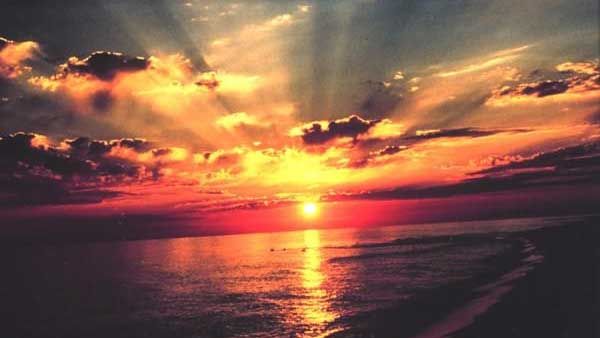 'Rise and shine' sounds odd in these six places as sun never sets: Here is the full list