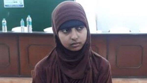Arrested teacher who recruited Bengal girl into Lashkar planned violent jihad in India