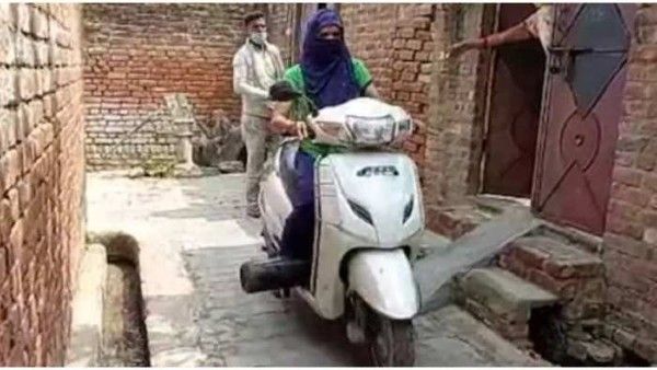 Cylinder waali bitiya: Meet Shahjahanpur’s 26-year-old Arshi who helps everyone with oxygen