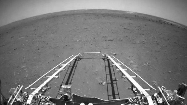 China's Tianwen-1 Mars lander beams back first images of the red planet after Zhurong rover landing