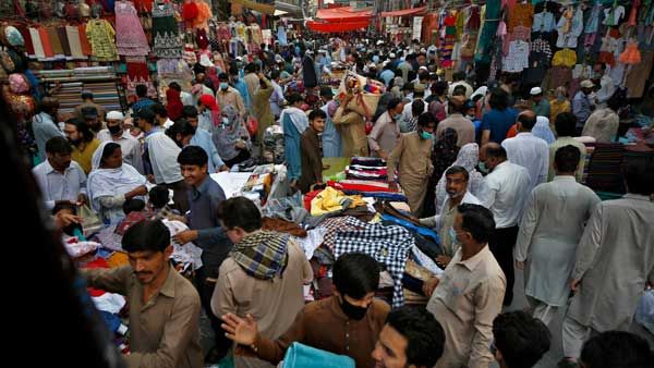 India reports 53,256 new COVID-19 cases, 1422 deaths in last 24 hours