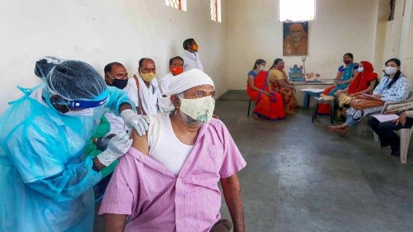 Fact Check: Has govt barred homeless people from registering for Covid vaccination