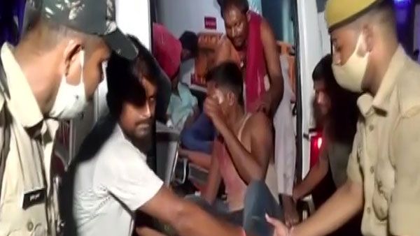 18 labourers crushed to death as truck hits bus