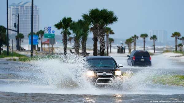 Hurricane Ida slams Louisiana