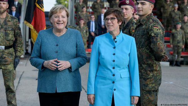 Merkel, Kramp-Karrenbauer meet Afghan veterans