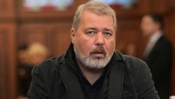 After Noble award, Russian authorities expand list of 'foreign agent' media