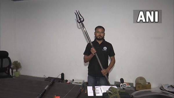 Indian security forces get non-lethal weapons inspired by traditional weapons to tackle Chinese army