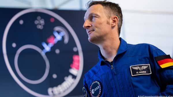 German astronaut's ISS launch delayed by poor weather