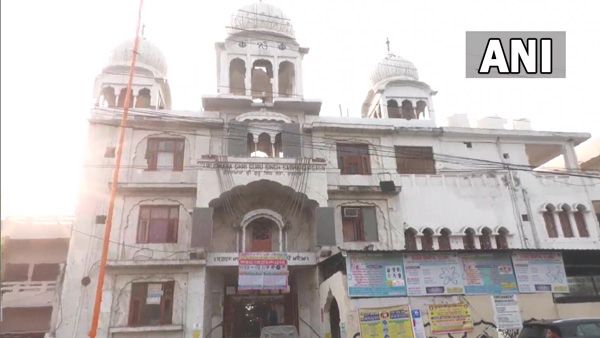 Gurgaon Gurudwara offers space to Muslims for Friday Namaz