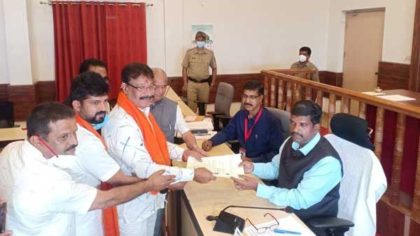 MLC polls: Suja Kushalappa files nomination from Kodagu