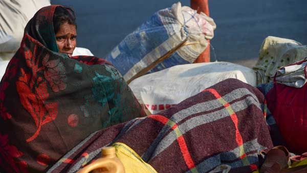 Intense cold wave continues to grip North India, temperature to hover between 0 & -4°C in plains