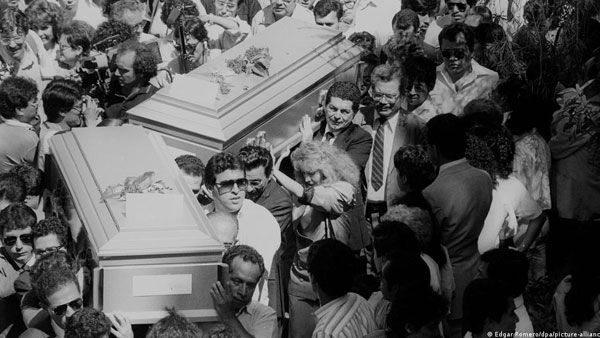 El Salvador reopens probe into 1989 killing of 6 priests