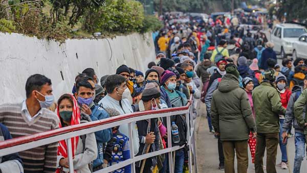 Vaishno Devi stampede: Authorities tighten arrangements, pilgrims flock to shrine