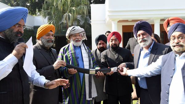 In meet with Sikh-Hindu community from Afghanistan, PM Modi says India is your home