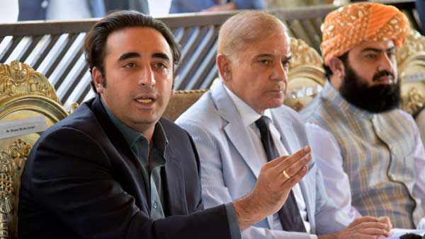 All eyes on Pak parliament session as Sharif calls on Bhutto