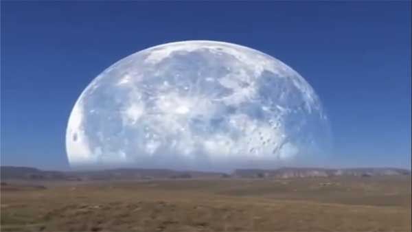 Fact Check: Viral video showing the moon rising in the North Pole is not real
